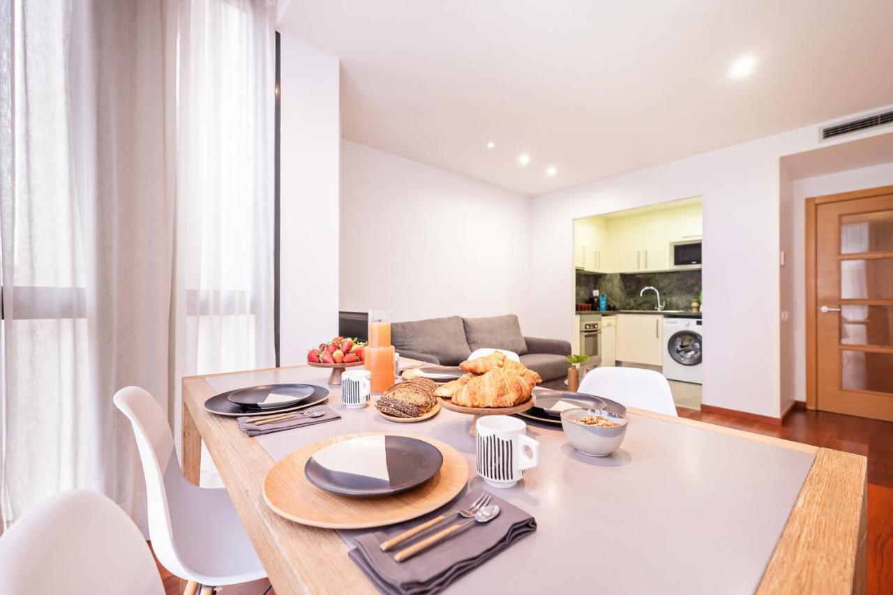 Apartament Sweett - Eixample Barcelona Zewnętrze zdjęcie